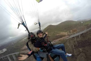 Las Palmas: Vuelo Biplaza en Parapente con Instructor