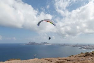 Las Palmas: Vuelo Biplaza en Parapente con Instructor
