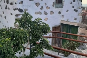 Maspalomas: Barranco de las Vacas & Caves with Sky Rebels