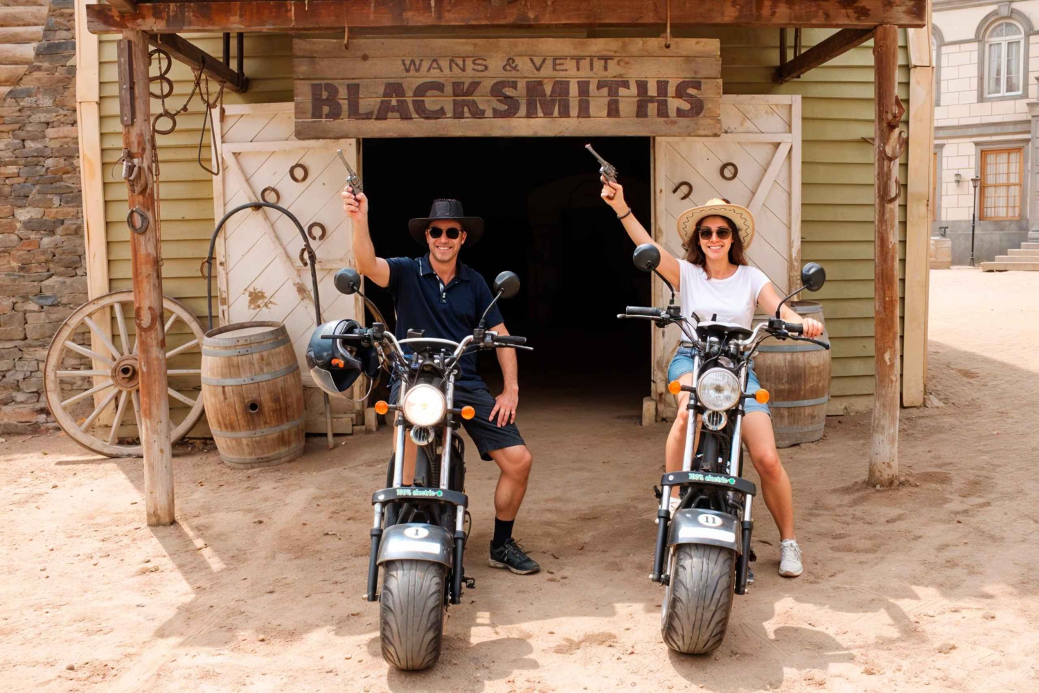 Maspalomas: E-Scooter or E-Bike Tour+Western Town Sioux City