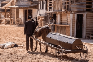 Maspalomas: E-Scooter or E-Bike Tour+Western Town Sioux City