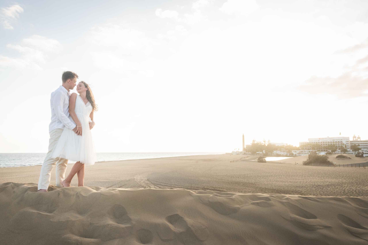 Maspalomas: Private professional photo session at sunset.