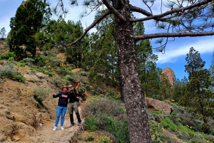 Maspalomas: Roque Nublo - hiking on volcanoes by Sky Rebels