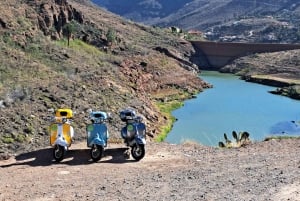 Maspalomas: tour of the Ayagaures on old electric scooters