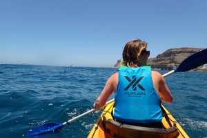 Mogán: Excursión guiada en Kayak a las Cuevas y Snorkel
