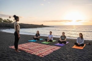 Mogan: Zen Snorkel Experience with Yoga and Picnic