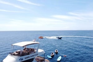Puerto del Carmen: Catamaran Trip with Water Sports