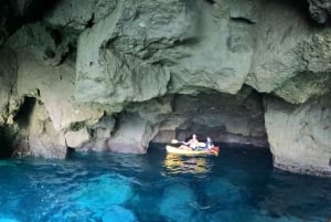Puerto Mogán: Guided Adventure Kayak Tour in Caves & Snorkel