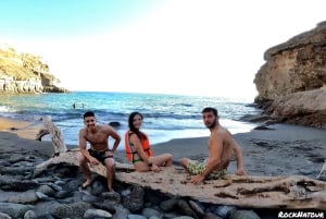 Puerto Mogán: Guided Adventure Kayak Tour in Caves & Snorkel