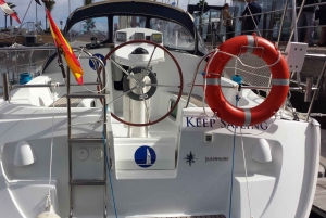 Puerto Rico: Sailing excursion with swim, drinks and tapas.