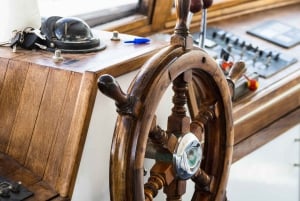 Southeast Fuerteventura: Boat Cruise with Lunch and Drinks