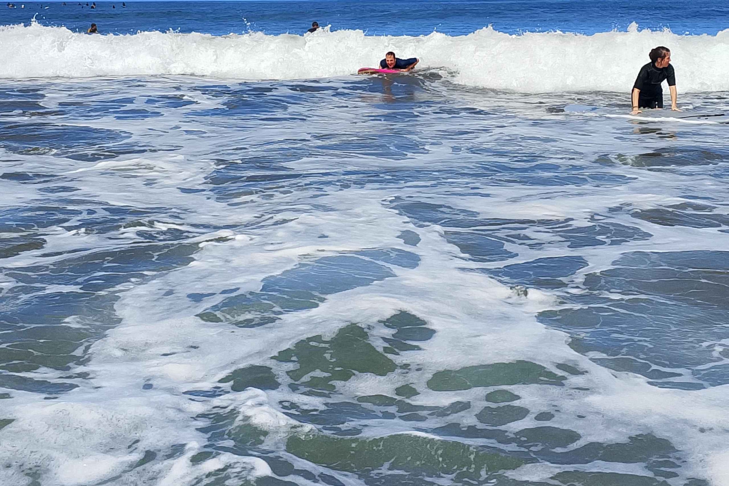 Surf and yoga in Gran Canaria: waves, wellness, and nature