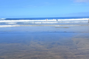 Surf and yoga in Gran Canaria: waves, wellness, and nature