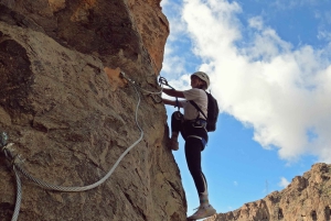 Vía Ferrata Gran Canaria: escalando la montaña de las sombras