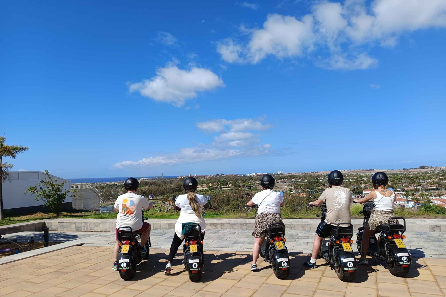 Visit Maspalomas : Rent from 1 till 4 hours e-Scooter 2 seat
