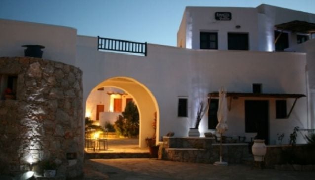 Coral Apartments Folegandros