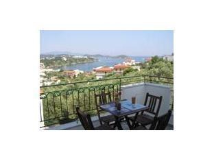 Eye Q Resort