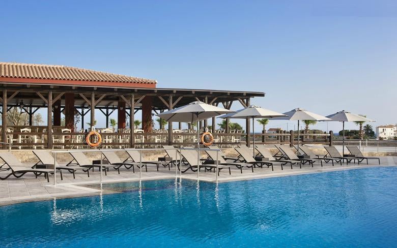 Medeo Cocktails and Pool Bar