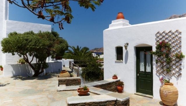 Sifnaika Konakia Traditional Settlements