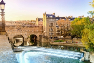 From London: Stonehenge and Bath Day Trip with Ticket