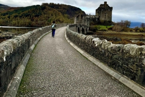 Inverness: 2-tägige Isle of Skye, Fairy Pools & Schlösser Tour