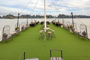 Ha Long–Lan Ha 2-dagers 5★ cruise med balkong, gratis transport