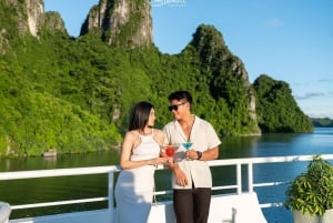 Ha Long–Lan Ha 2-dagers 5★ cruise med balkong, gratis transport