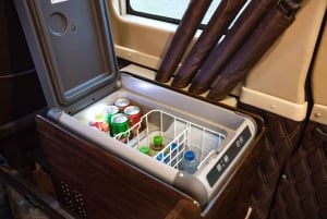 Yksisuuntainen kuljetus Hanoista Ha Longiin limusiinibussilla