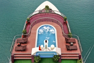 2/3 päivän Halong & Lan Ha Bay Dora 5* -risteily parveke, kylpyamme