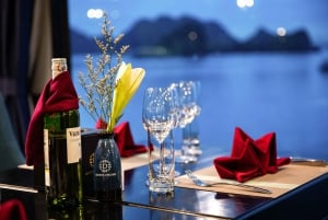 2/3-dagars Halong & Lan Ha Bay Doris 5* Kryssning med balkong, badkar
