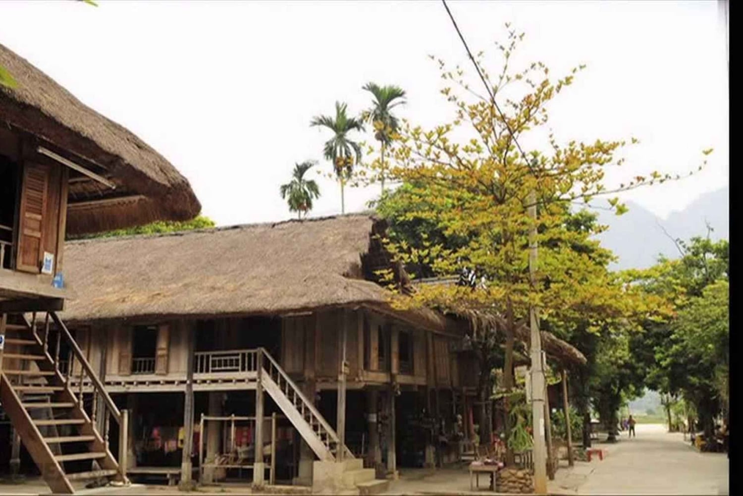 2 Day 1 Night Mai Chau Classic Tour from Hanoi