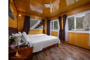 Crucero de 2 días por la Bahía de Lan Ha y Cat Ba con Kayak, Bicicleta y Más