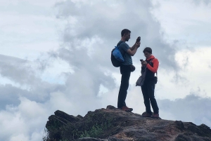 Excursão de 2 dias de moto a Mu Cang Chai Loop saindo de Sapa