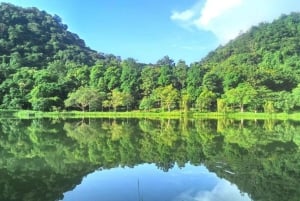 Ninh Binh, 2 días: Hoa Lu, Trang An, Cueva de Mua y Cuc Phuong