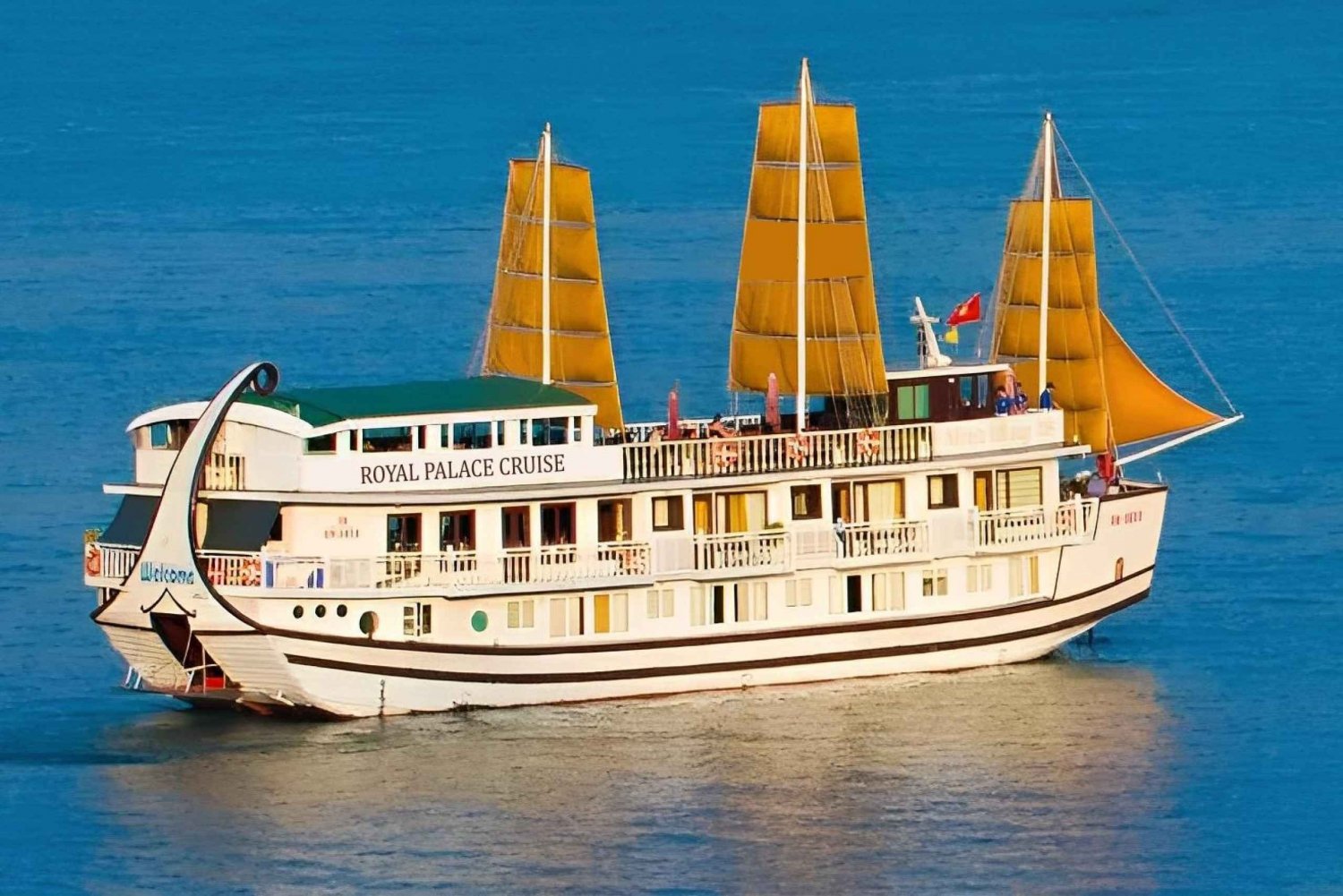 2-Day Royal Palace Ha Long Bay & Ti Top Island Cruise