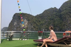 2-Day Traditional Cruise to Lan Ha Bay & Cat Ba Island