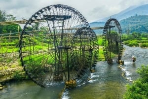 プルオンループでの2日間のトレッキングとホームステイでの宿泊