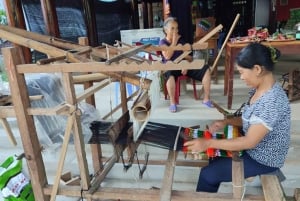 プルオンループでの2日間のトレッキングとホームステイでの宿泊