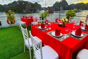 Hanoi: 2-päiväinen Ha Long ja Lan Ha Bay risteily kajakkimelonnan kanssa