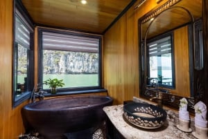 From Hanoi: 2-Day Ha Long Bay and Lan Ha Bay Cruise