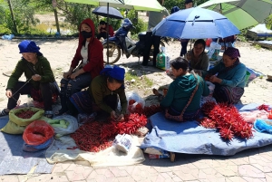 Circuit de deux jours et une nuit dans le district de Bac Ha : aventure et marché du week-end