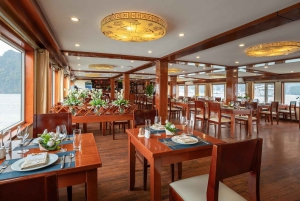 Ha Long Bay Cruise 3D2N med balkonglugar, grotter og øy