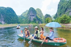 ハノイ：ニンビンからバイツーロン湾ツアーとクルーズ3日間
