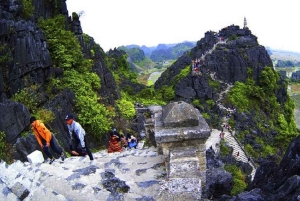 3 päivän Hanoi - Ninh Binh - Halong Bay 6 tähden risteily