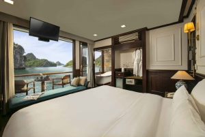 Hanoi: Halong Bay 6 Stars Cruise w/ Private balcony, bathtub