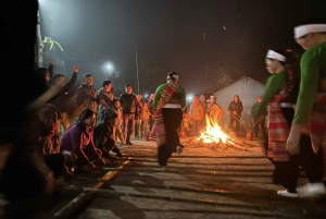 Authentische Kultur der Weißen Thai mit Gruppentour Hanoi – Pu Bin