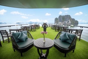 Из Ханоя: однодневный круиз по заливу Бай Ту Лонг Бэй (Bai Tu Long Bay Off-The-Beaten-Path)