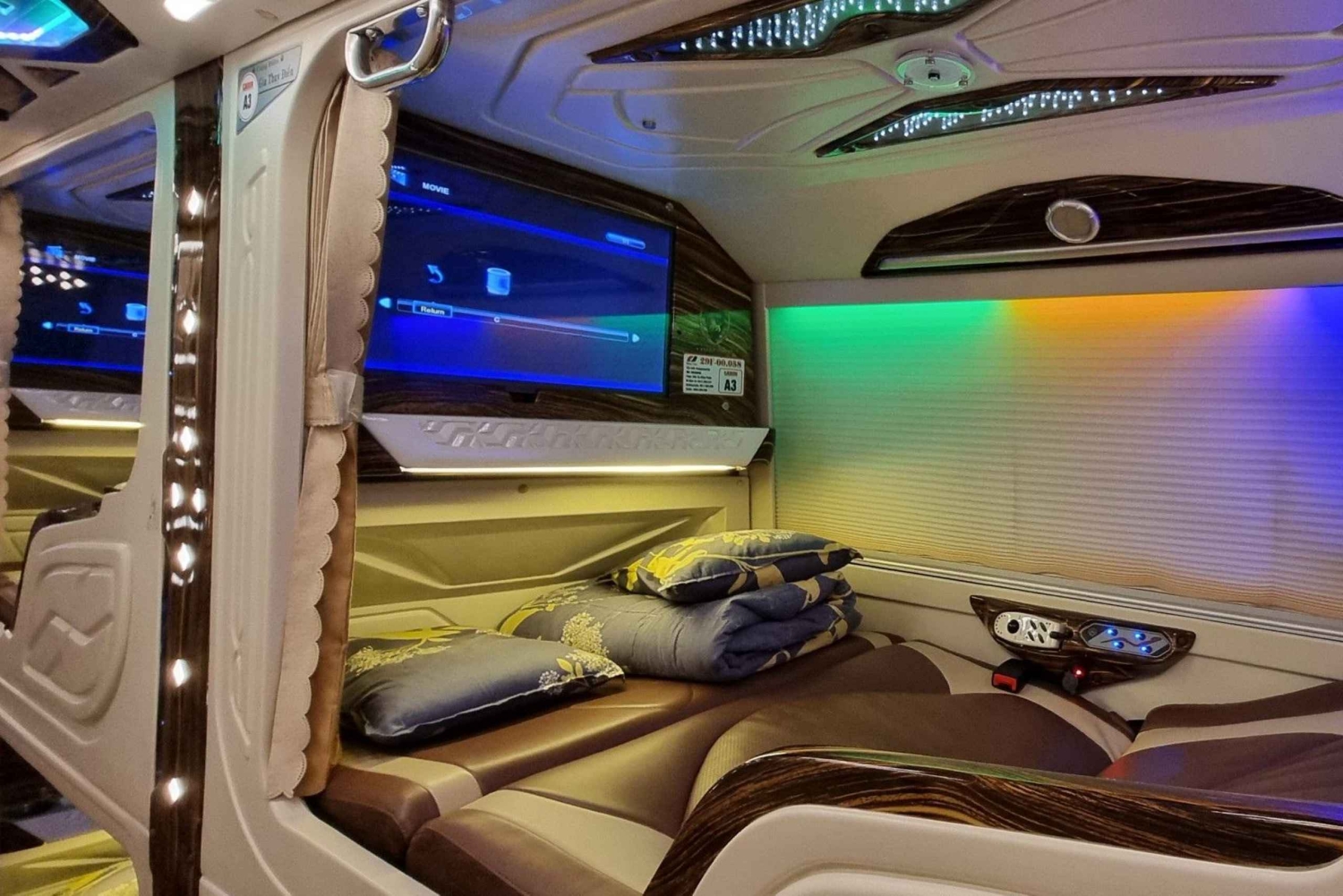 Bussikuljetus Hanoi-Ha Giang ja nouto hotellista vanhassa kaupunginosassa