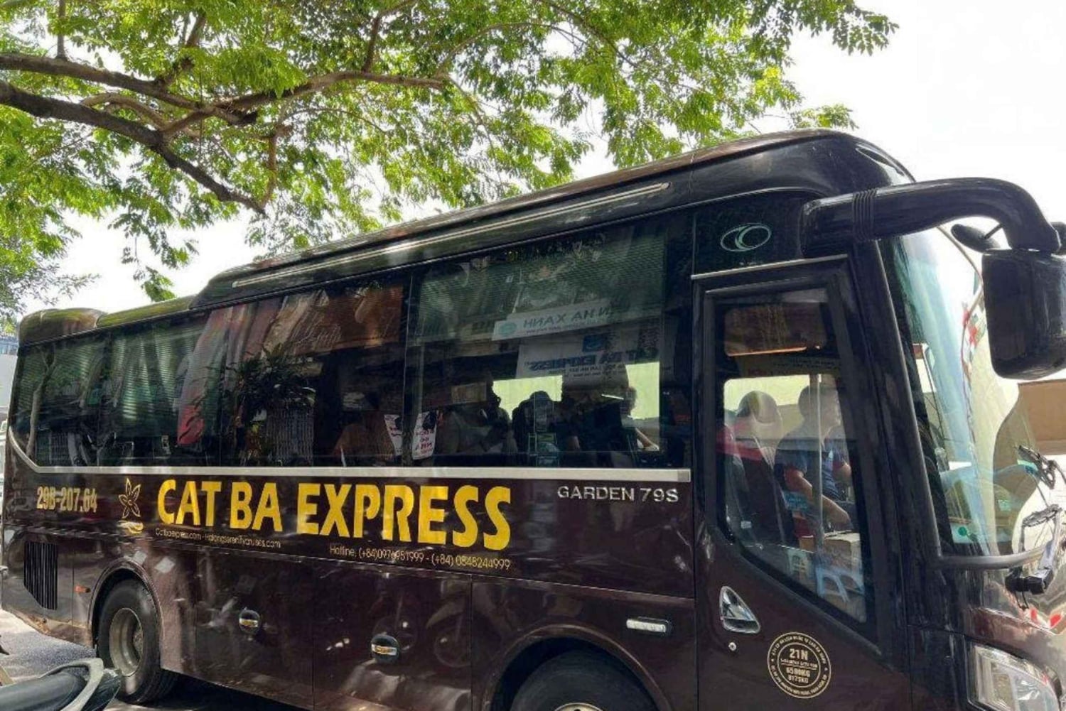 Bustransfer van Cat Ba naar Hanoi