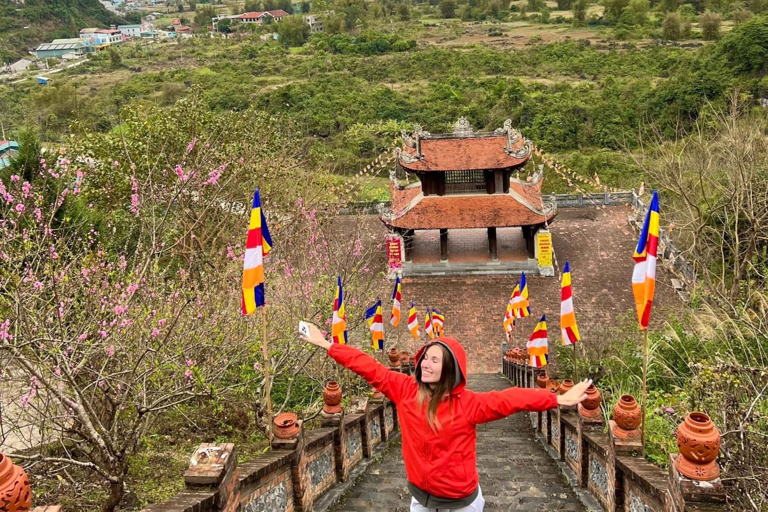 Cao Bang - Loop Tour - 4 days 3 nights with Local Guide